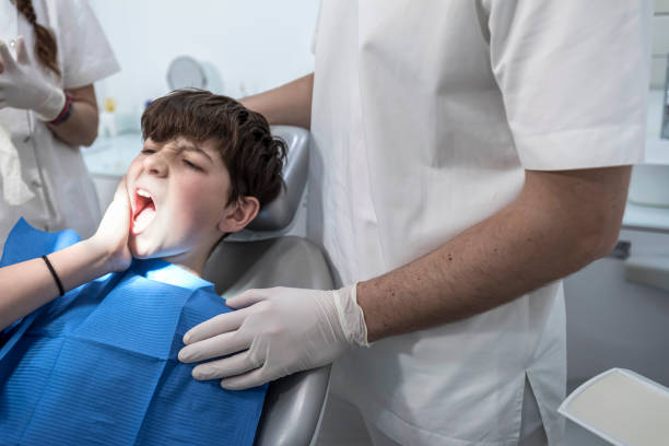 Best Weekend Emergency Dentist in Captains Cove, VA